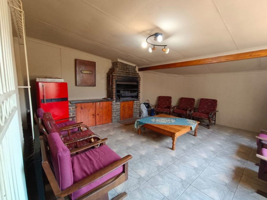 4 Bedroom Property for Sale in Discovery Gauteng