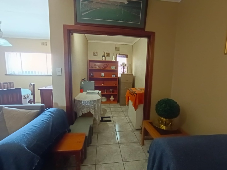 4 Bedroom Property for Sale in Discovery Gauteng