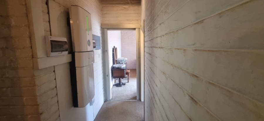 3 Bedroom Property for Sale in Kilner Park Gauteng