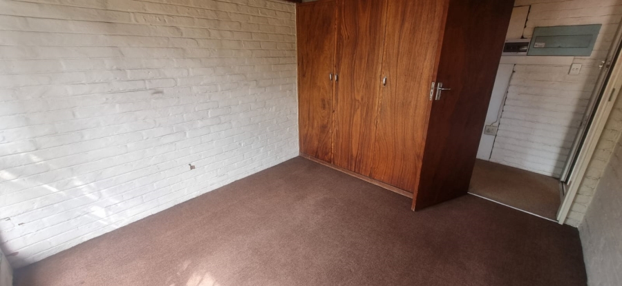 3 Bedroom Property for Sale in Kilner Park Gauteng