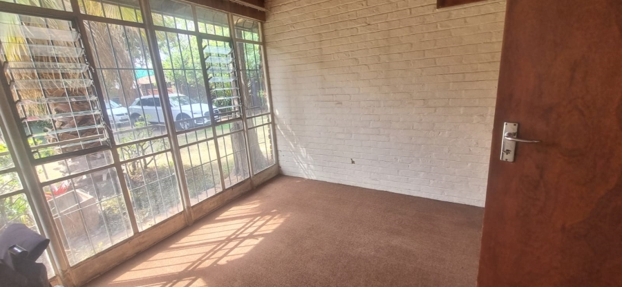 3 Bedroom Property for Sale in Kilner Park Gauteng