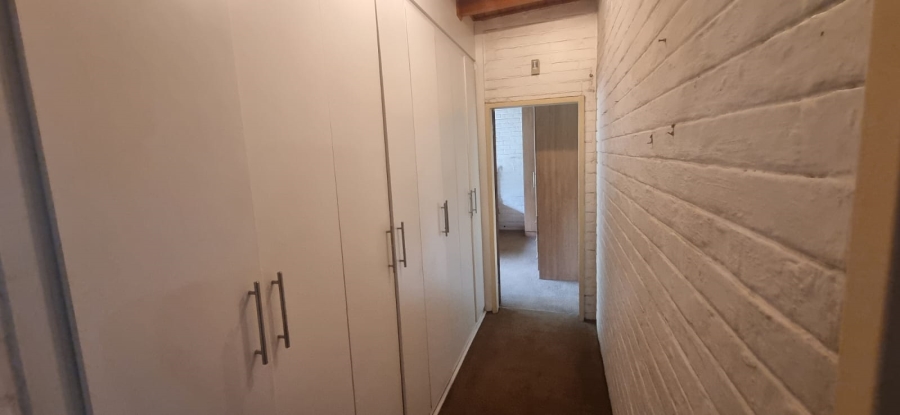 3 Bedroom Property for Sale in Kilner Park Gauteng