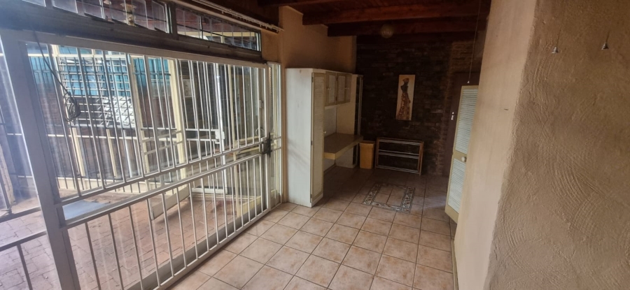 3 Bedroom Property for Sale in Kilner Park Gauteng