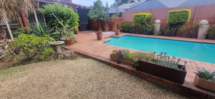 3 Bedroom Property for Sale in Kilner Park Gauteng