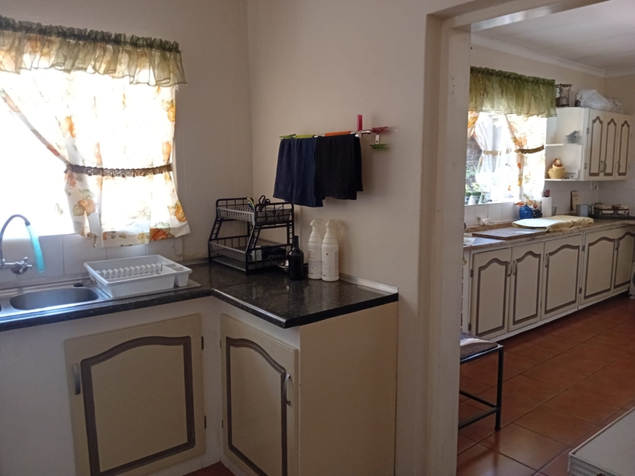 3 Bedroom Property for Sale in Rooihuiskraal Gauteng