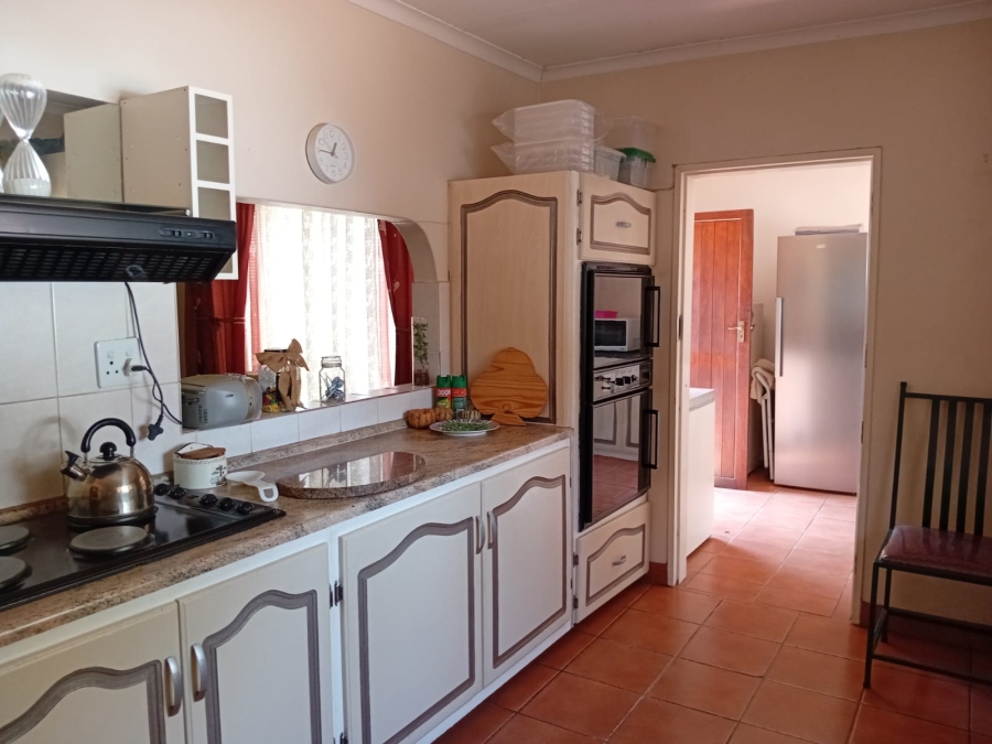 3 Bedroom Property for Sale in Rooihuiskraal Gauteng