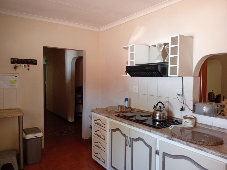 3 Bedroom Property for Sale in Rooihuiskraal Gauteng