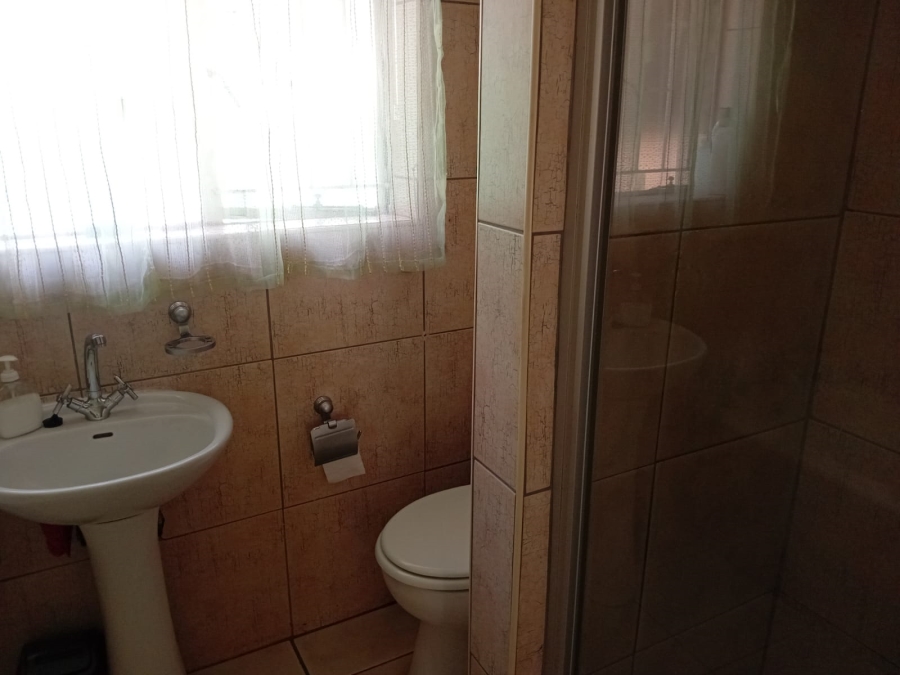 3 Bedroom Property for Sale in Rooihuiskraal Gauteng