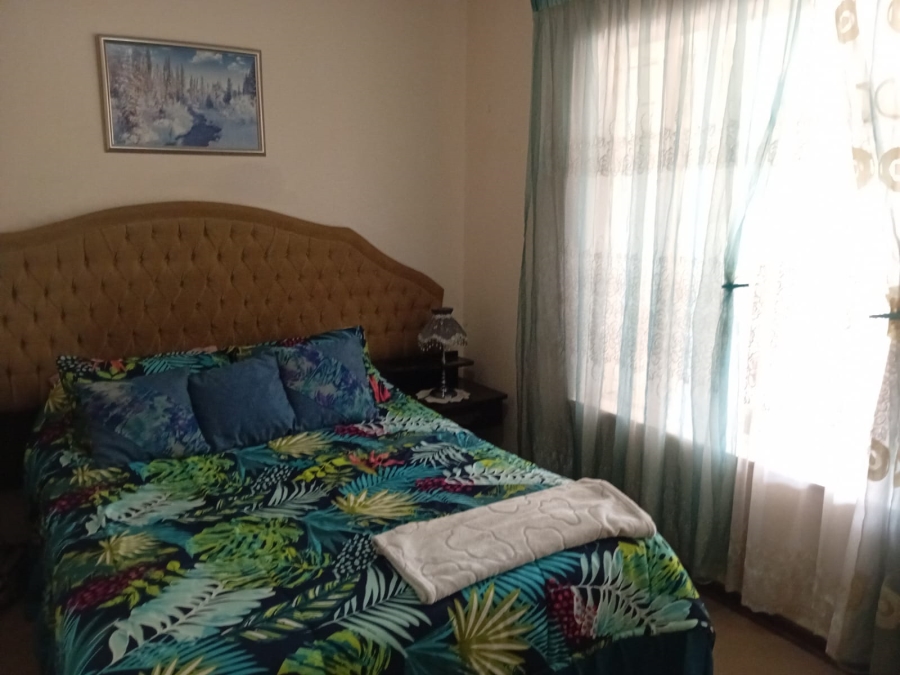 3 Bedroom Property for Sale in Rooihuiskraal Gauteng