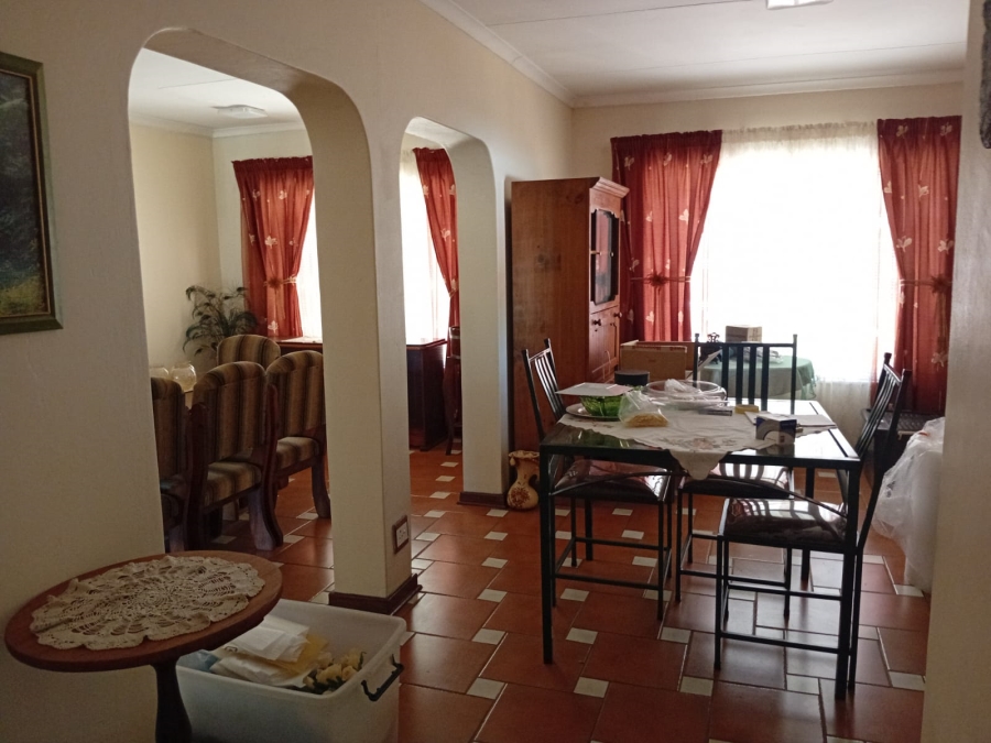 3 Bedroom Property for Sale in Rooihuiskraal Gauteng