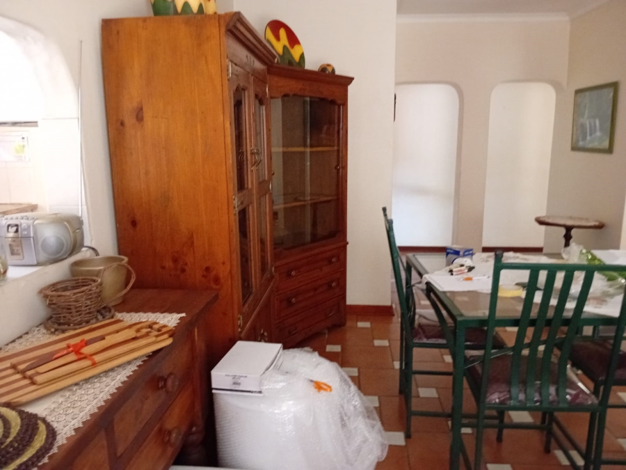 3 Bedroom Property for Sale in Rooihuiskraal Gauteng