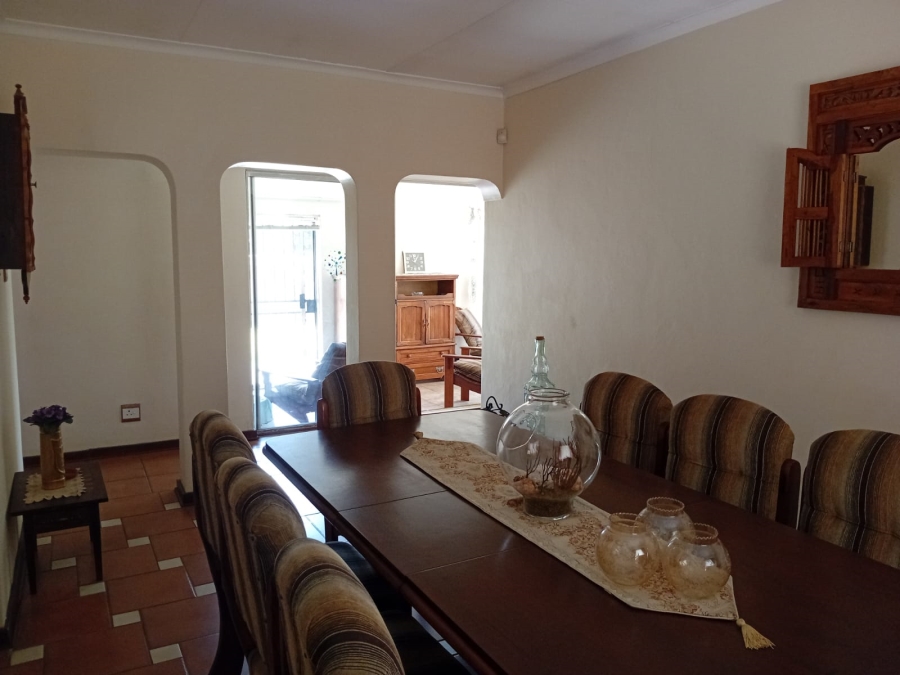 3 Bedroom Property for Sale in Rooihuiskraal Gauteng