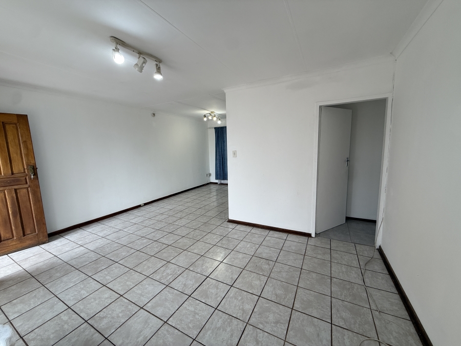 To Let 3 Bedroom Property for Rent in Noordheuwel Gauteng