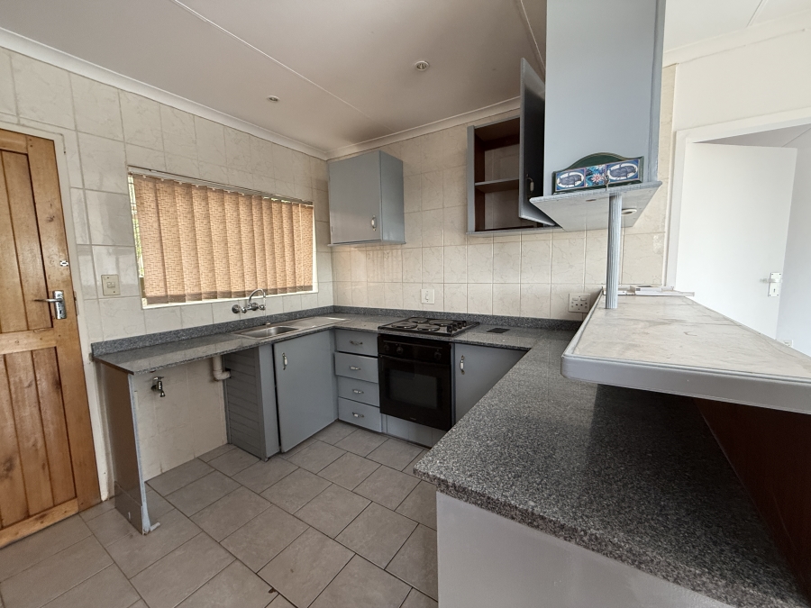 To Let 3 Bedroom Property for Rent in Noordheuwel Gauteng