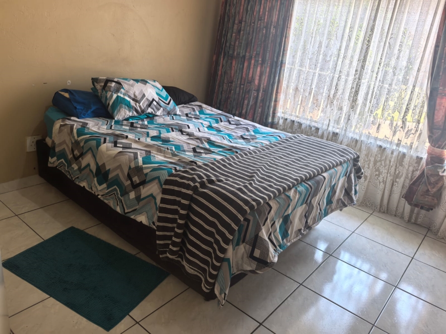 4 Bedroom Property for Sale in Discovery Gauteng