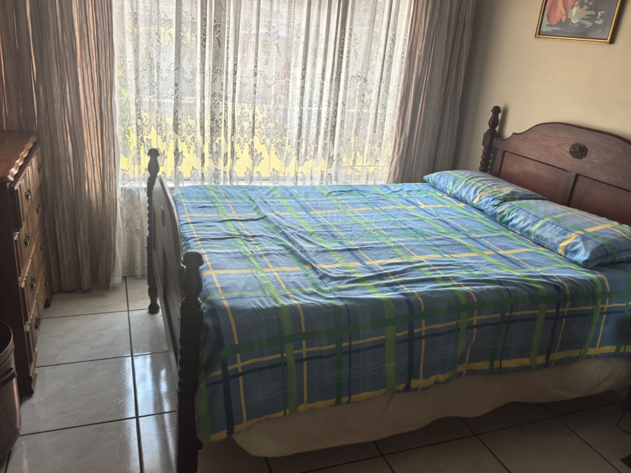 4 Bedroom Property for Sale in Discovery Gauteng