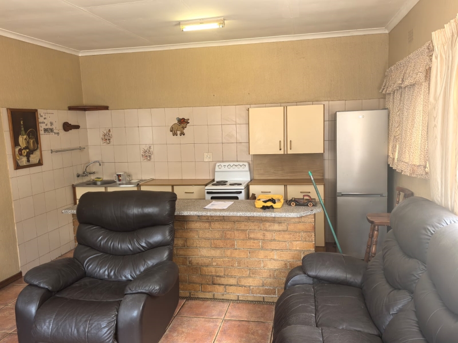 4 Bedroom Property for Sale in Discovery Gauteng