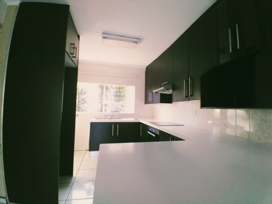 To Let 3 Bedroom Property for Rent in Horison Park Gauteng