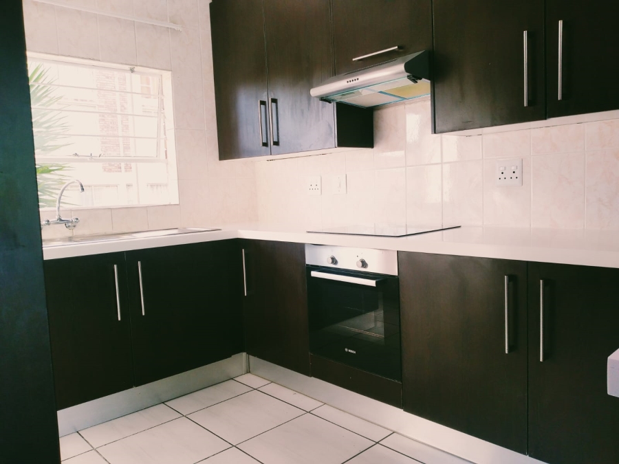 To Let 3 Bedroom Property for Rent in Horison Park Gauteng