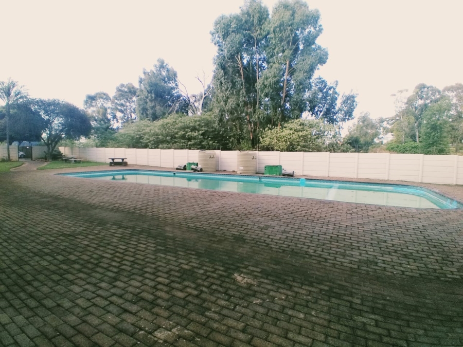 To Let 3 Bedroom Property for Rent in Horison Park Gauteng