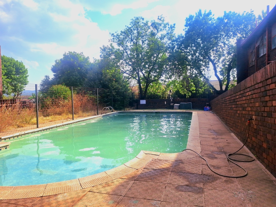 3 Bedroom Property for Sale in Windsor East Gauteng