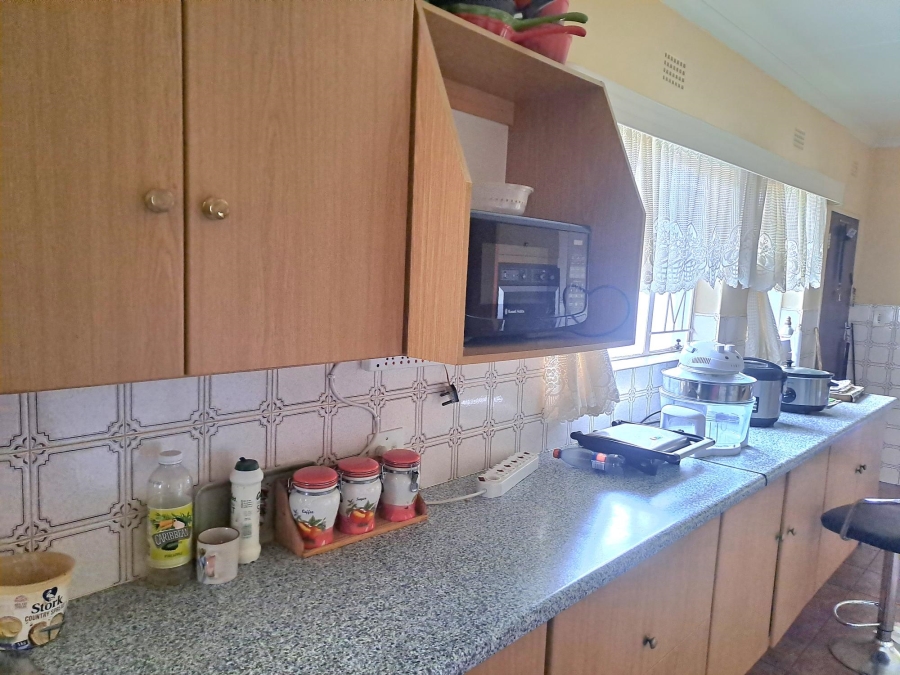 3 Bedroom Property for Sale in Breaunanda Gauteng