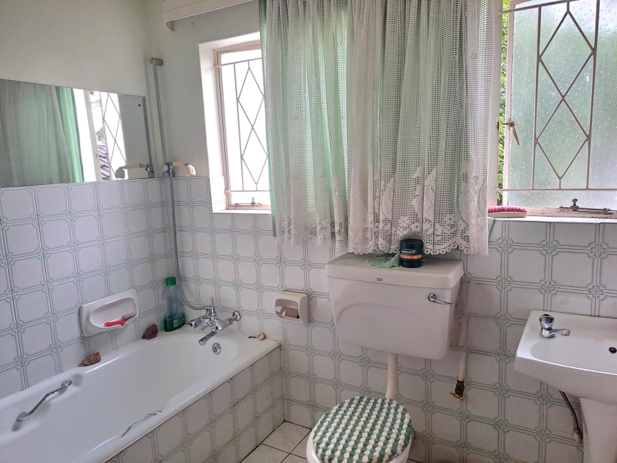 3 Bedroom Property for Sale in Breaunanda Gauteng