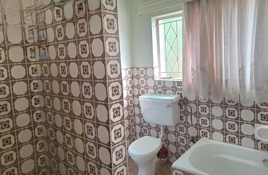 3 Bedroom Property for Sale in Breaunanda Gauteng