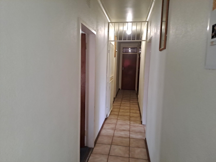 3 Bedroom Property for Sale in Breaunanda Gauteng