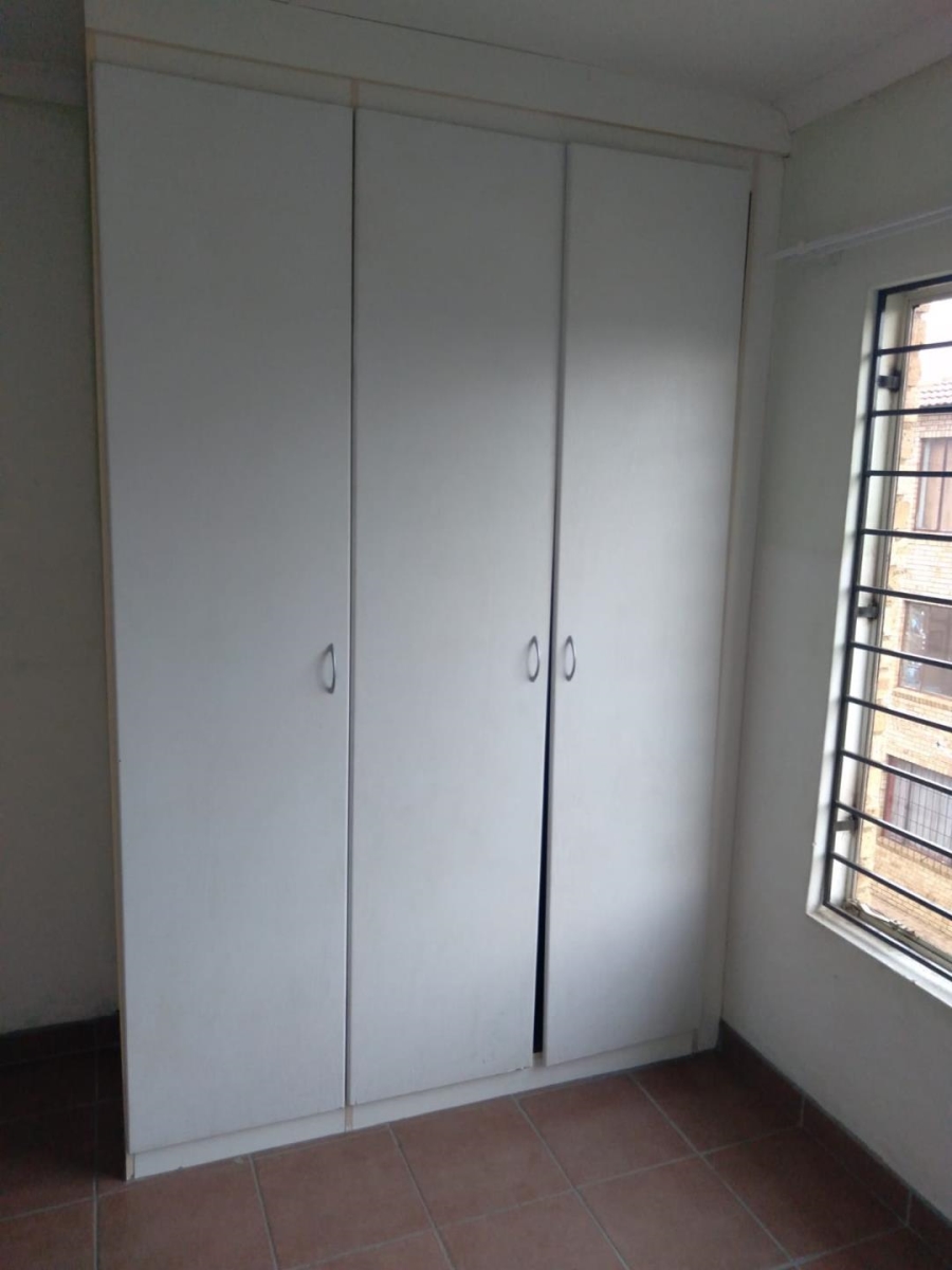 2 Bedroom Property for Sale in Greenhills Ext 3 Gauteng