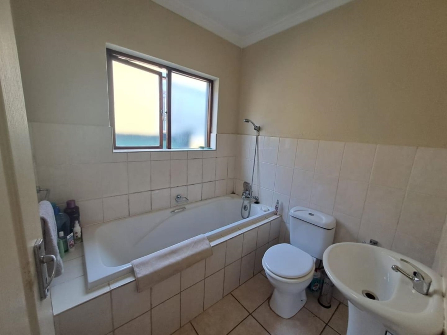 3 Bedroom Property for Sale in Munsieville South Gauteng