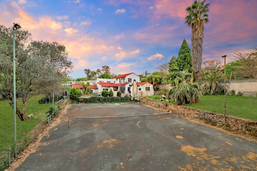 4 Bedroom Property for Sale in Morningside Manor Gauteng