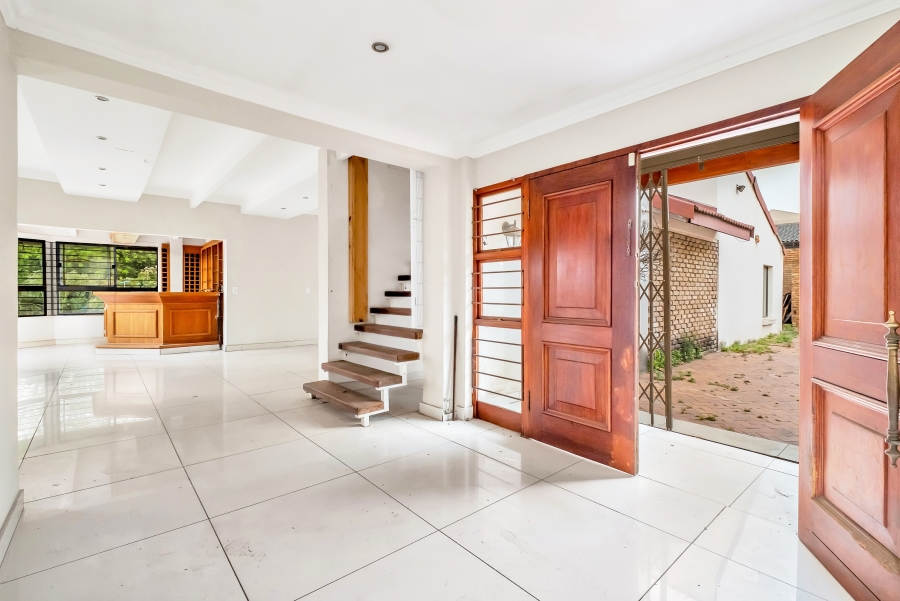 4 Bedroom Property for Sale in Morningside Manor Gauteng