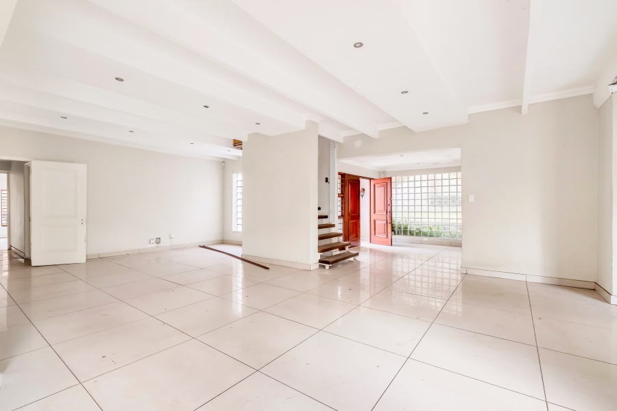 4 Bedroom Property for Sale in Morningside Manor Gauteng