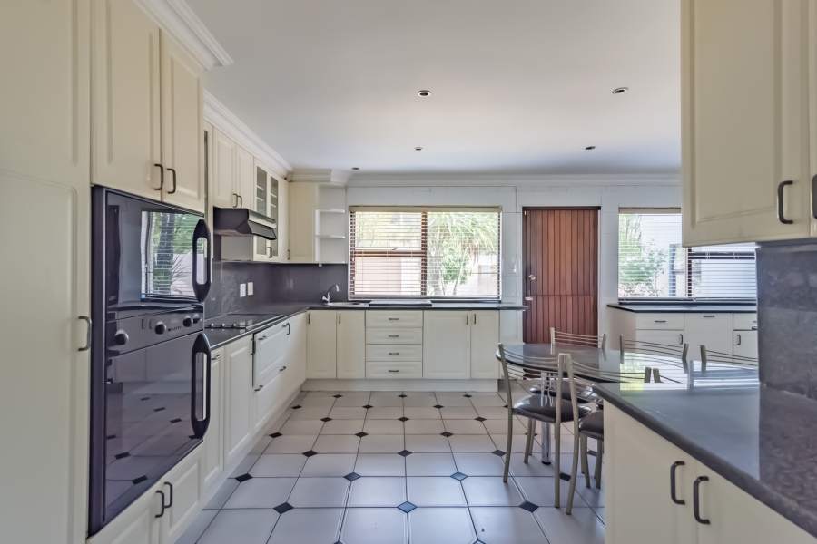 4 Bedroom Property for Sale in Noordheuwel Gauteng
