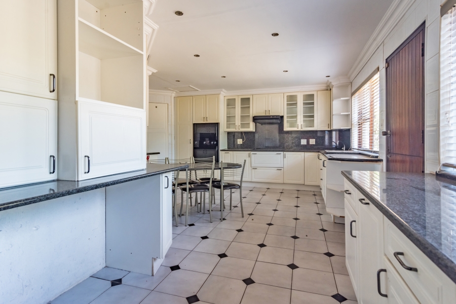 4 Bedroom Property for Sale in Noordheuwel Gauteng