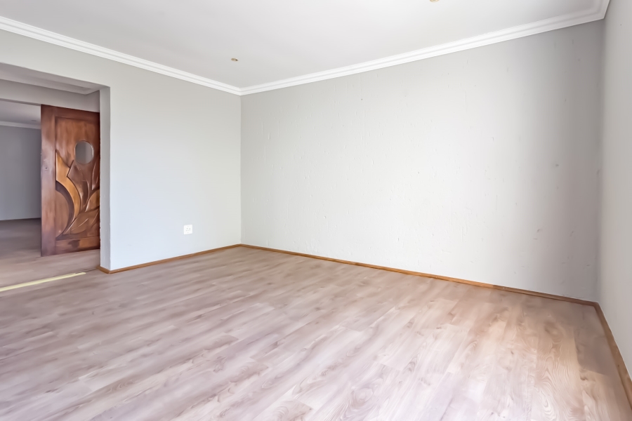 4 Bedroom Property for Sale in Noordheuwel Gauteng