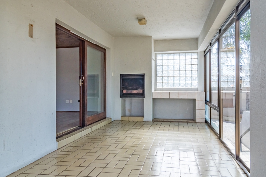 4 Bedroom Property for Sale in Noordheuwel Gauteng