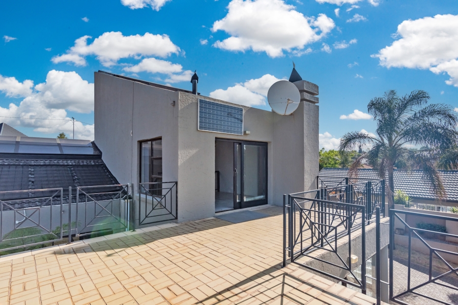 4 Bedroom Property for Sale in Noordheuwel Gauteng