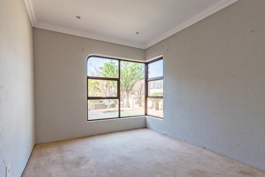 4 Bedroom Property for Sale in Noordheuwel Gauteng