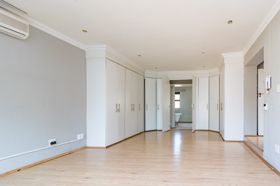 4 Bedroom Property for Sale in Noordheuwel Gauteng