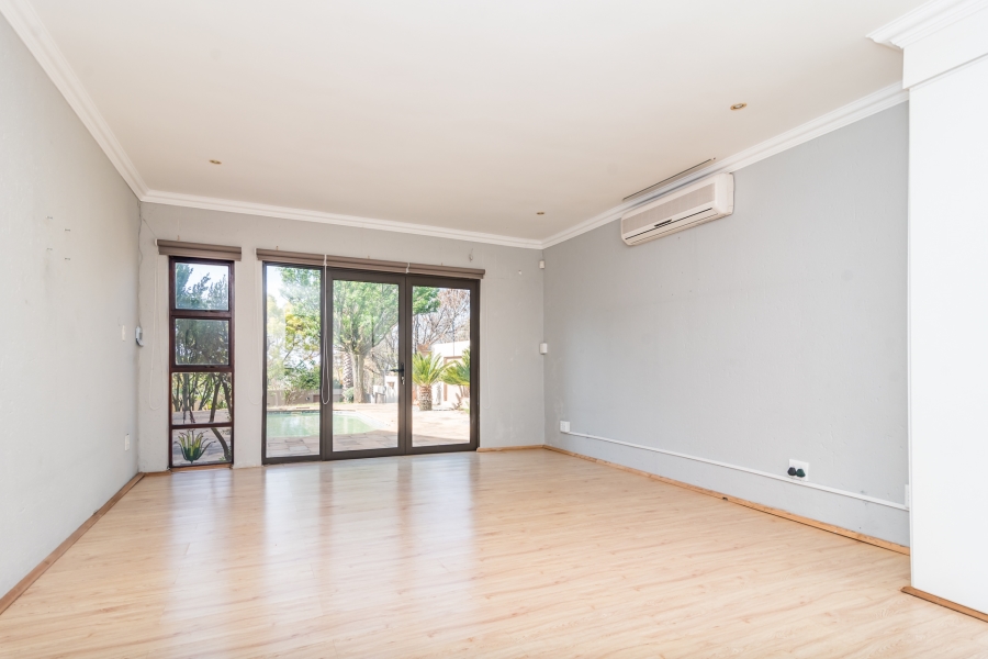 4 Bedroom Property for Sale in Noordheuwel Gauteng