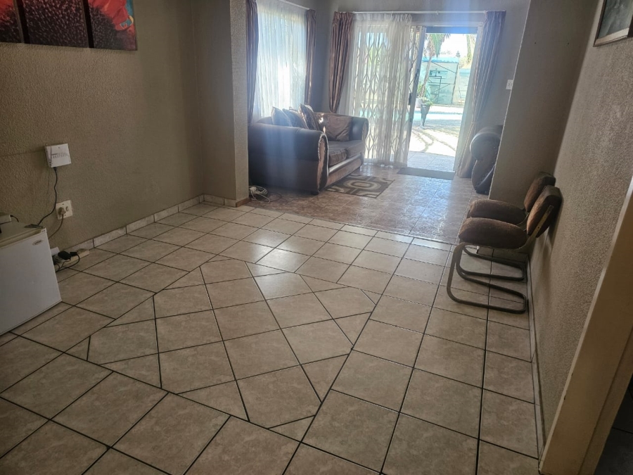 4 Bedroom Property for Sale in Mayberry Park Gauteng
