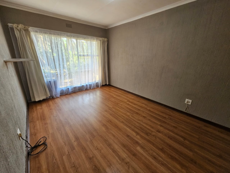 4 Bedroom Property for Sale in Mayberry Park Gauteng