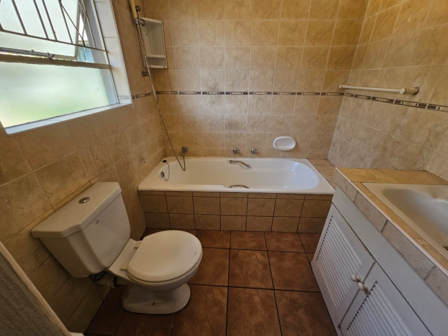 4 Bedroom Property for Sale in Mayberry Park Gauteng