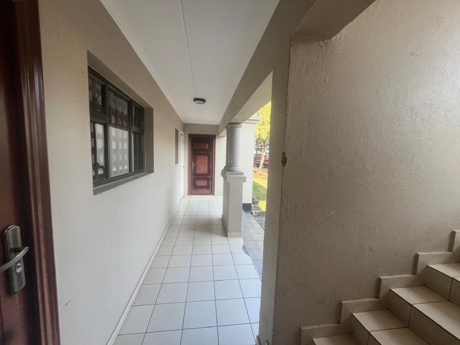 To Let 1 Bedroom Property for Rent in Noordwyk Gauteng
