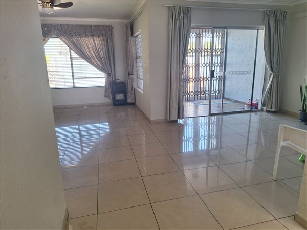 3 Bedroom Property for Sale in Brackenhurst Gauteng