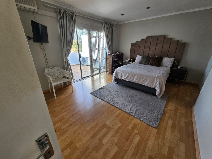 3 Bedroom Property for Sale in Brackenhurst Gauteng