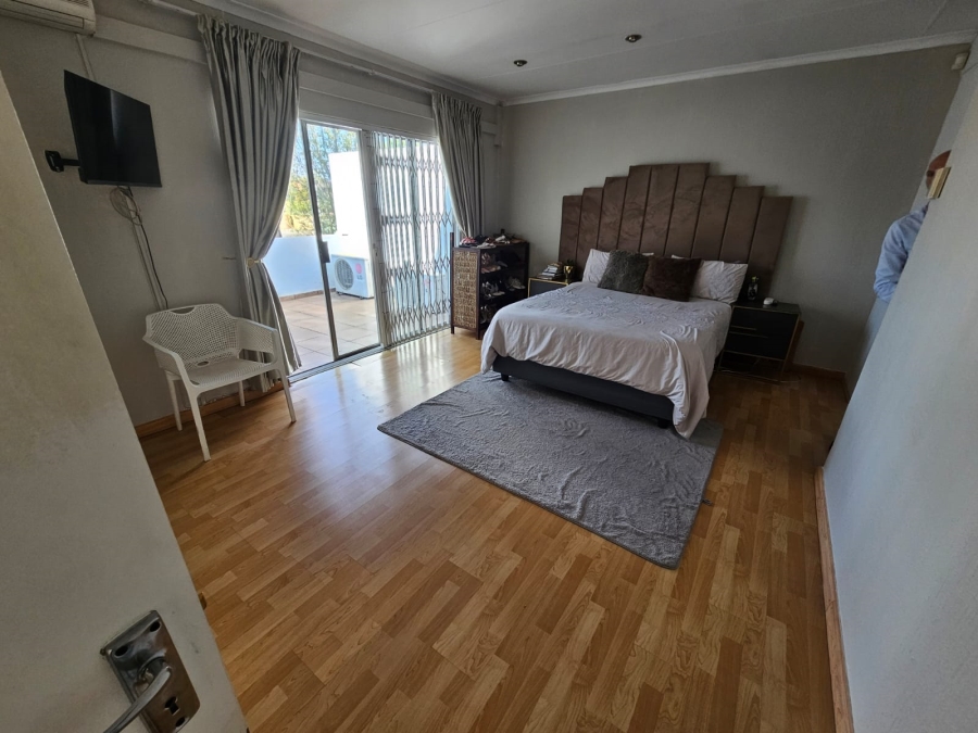 3 Bedroom Property for Sale in Brackenhurst Gauteng