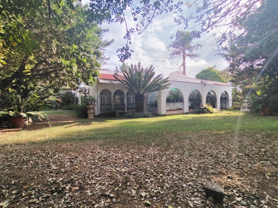 9 Bedroom Property for Sale in Baileys Muckleneuk Gauteng
